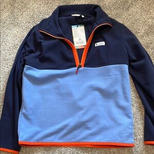 Cotopaxi Men's Blue and Navy Sweater